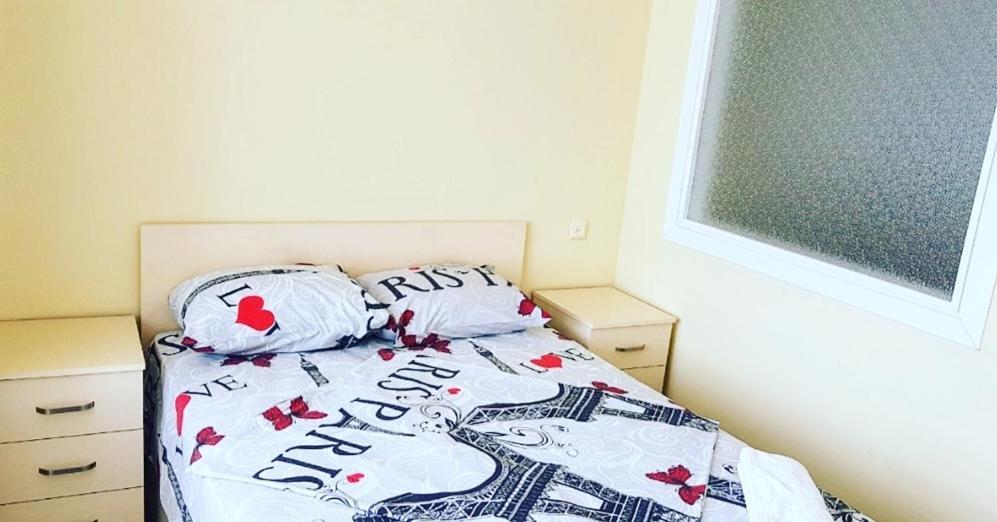 Sea Luxury Apartment Batumi Bagian luar foto